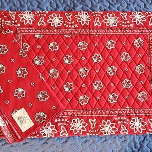 Vera Bradley Placemats And Matching Cloth Napkins